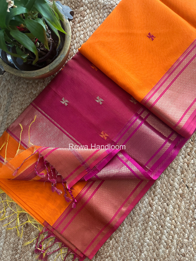 Maheshwari Swastika Butti Saree