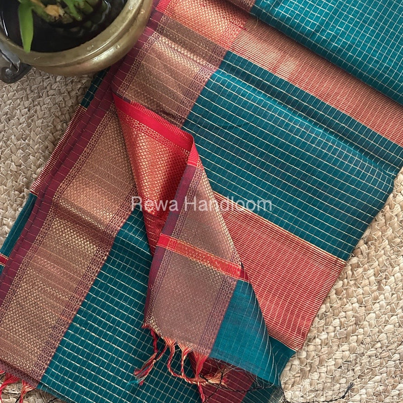 Maheshwari Zari Checks Saree 
