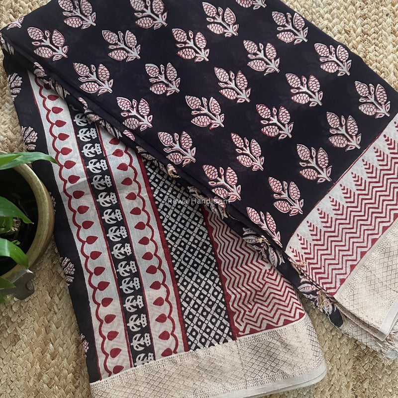 Maheshwari Bagh Print Small Border Saree