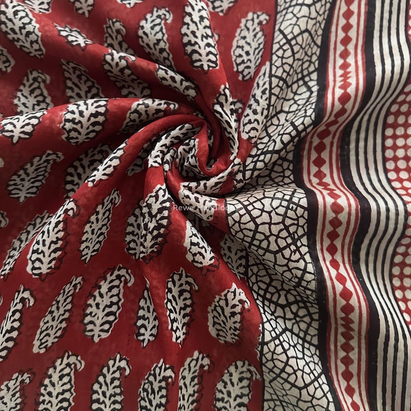 Maheshwari Red Bagh Print Small Border Saree MTBS106
