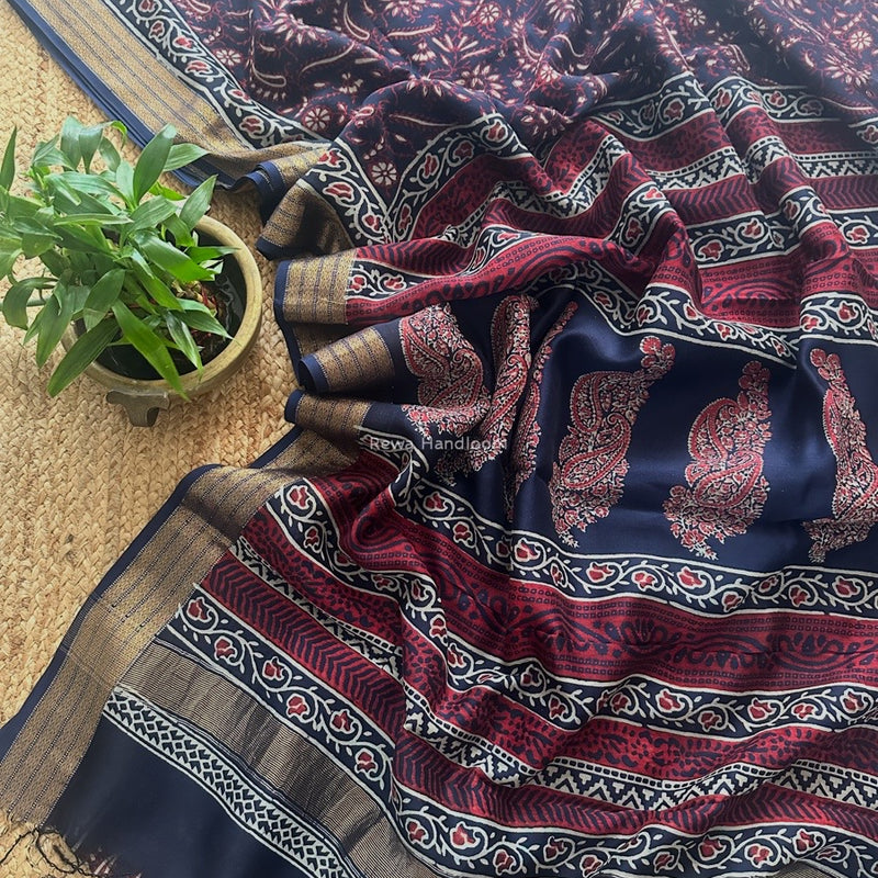 Maheshwari Navy Blue Bagh Print Small Border Saree MTBS123
