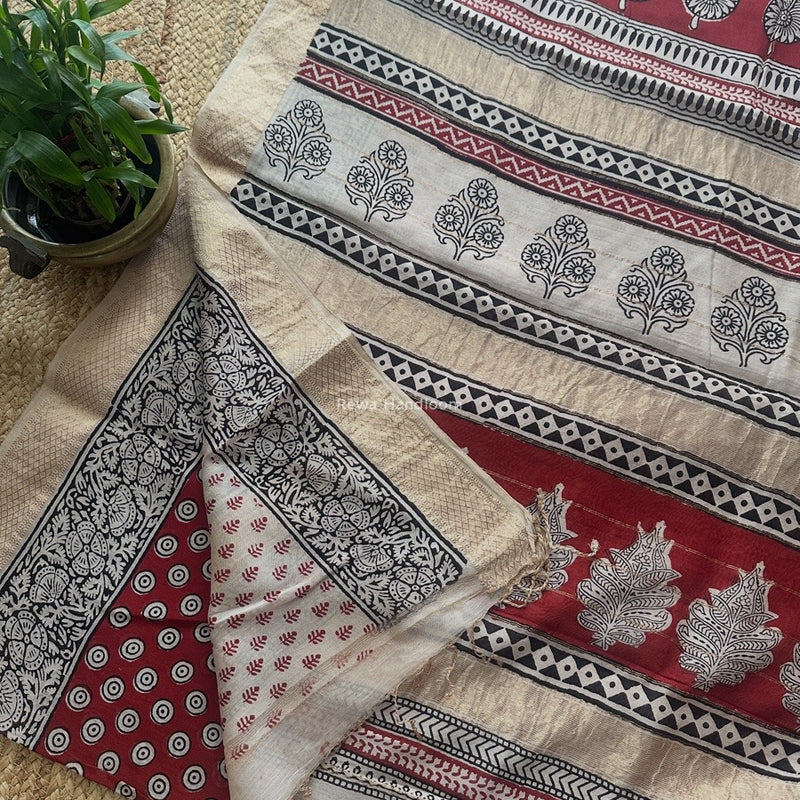 Maheshwari Red Bagh Print Small Border Saree MTBS103