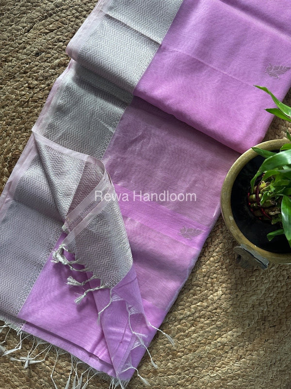 Maheshwari Silver Butti Saree