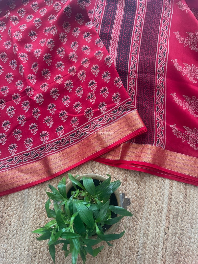 Maheshwari Red Bagh Print Small Border Saree MTBS126