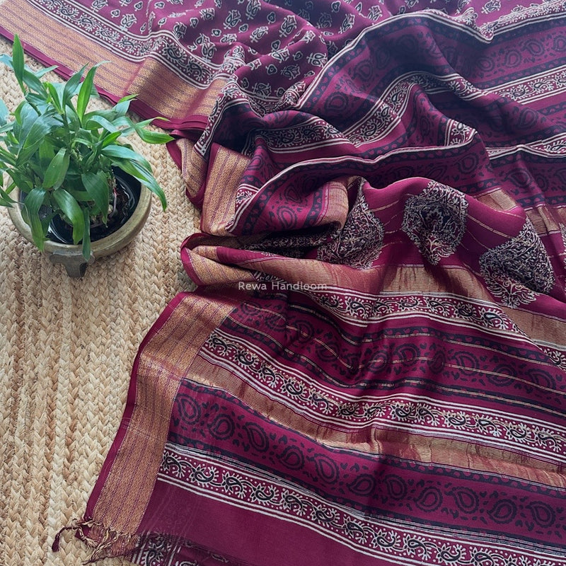 Maheshwari Wine Bagh Print Small Border Saree MTBS129