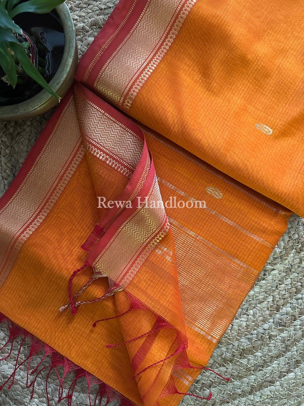 Maheshwari Zari Butti Saree