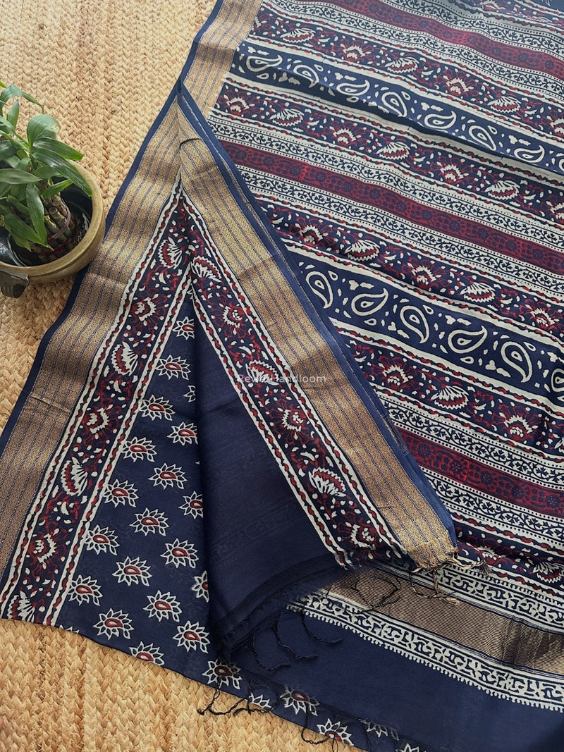Maheshwari Navy Blue Bagh Print Small Border Saree MTBS125