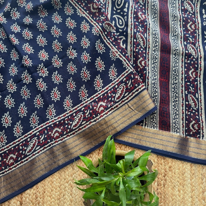Maheshwari Navy Blue Bagh Print Small Border Saree MTBS125