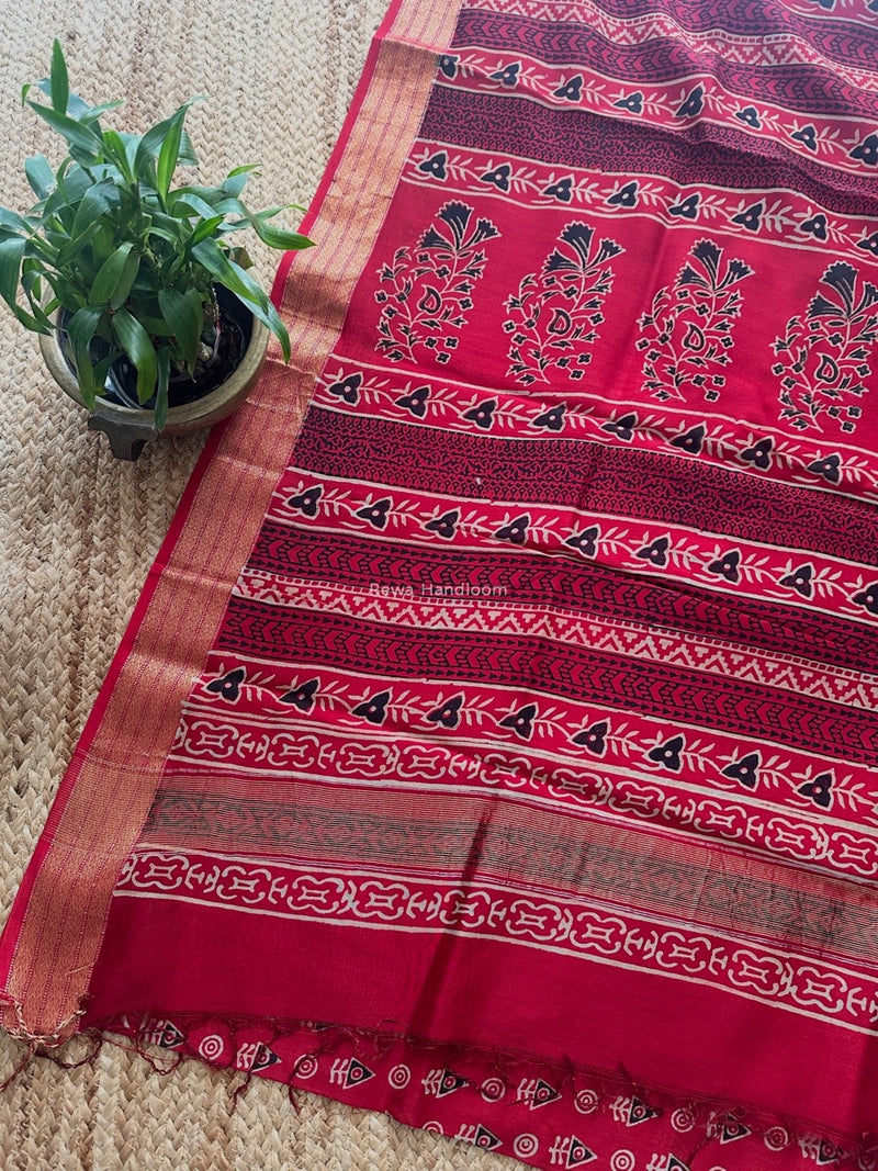 Maheshwari Red Bagh Print Small Border Saree MTBS128
