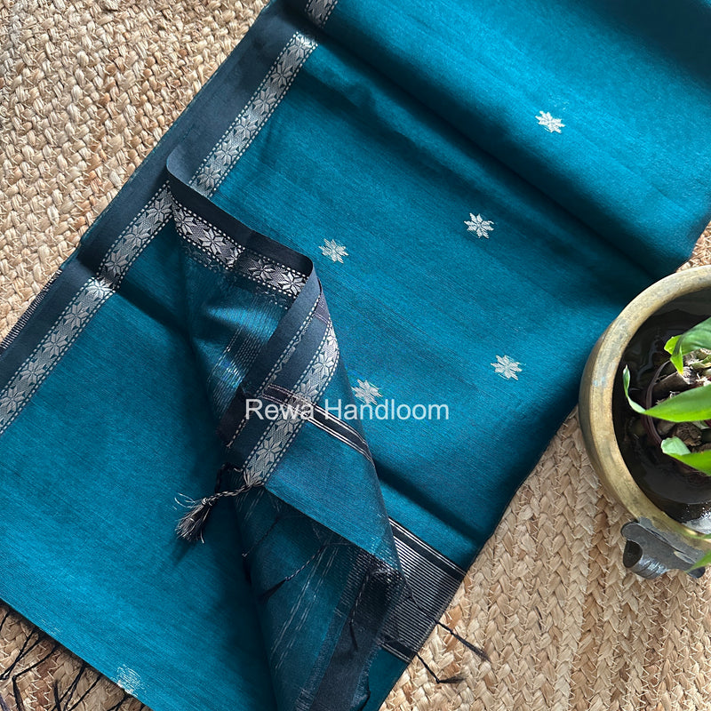 Maheshwari Silver Butti Saree