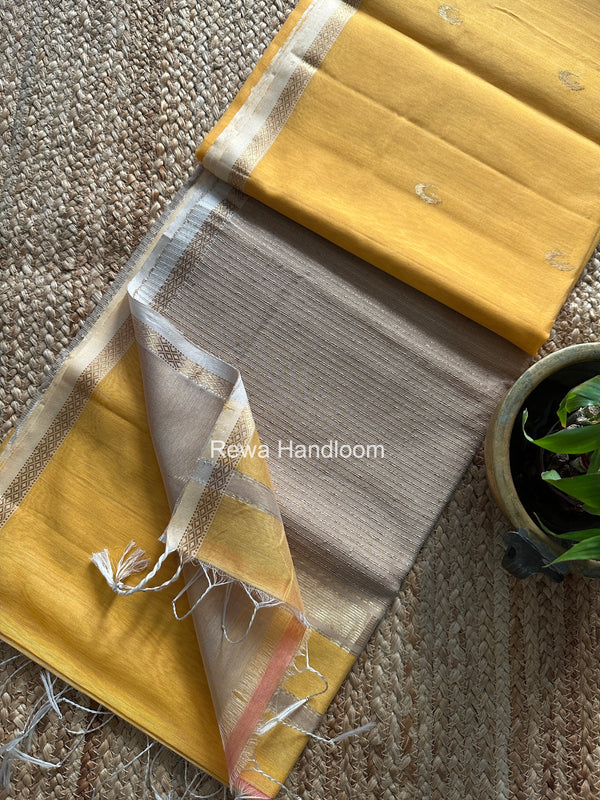  Zari Butti Maheshwari Saree