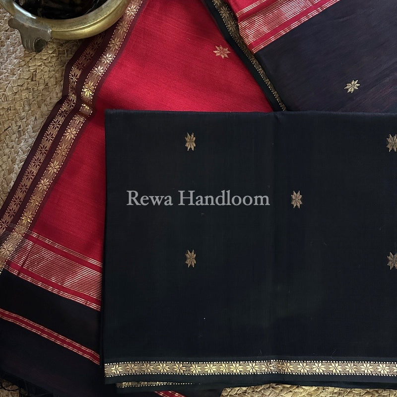 Black-Red Zari Butti Maheshwari Saree SBS0044