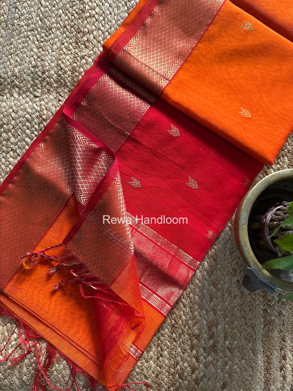 V Butti ~ Maheshwari Saree-