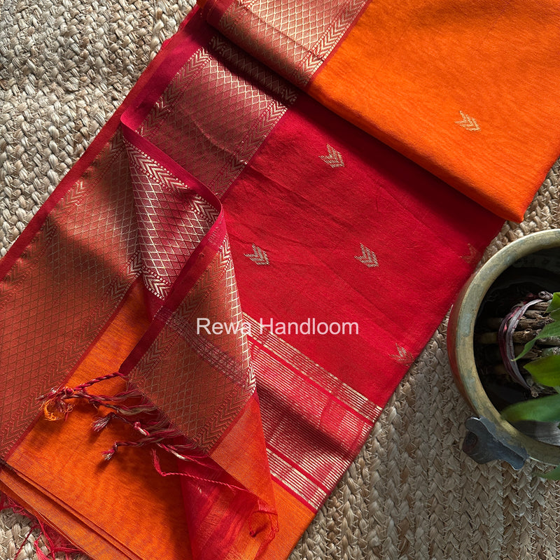 V Butti ~ Maheshwari Saree-