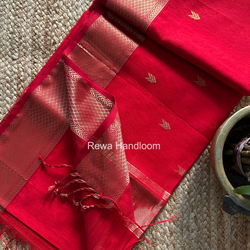 V Butti ~ Maheshwari Saree