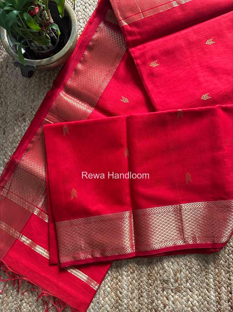Red V Butti ~ Maheshwari Saree-ZB128