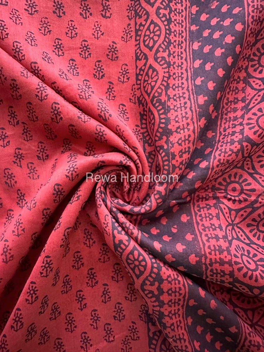 Maheshwari Red Bagh Print Small Border Saree MTBS06