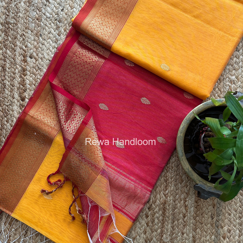 Maheshwari Flower Butti Saree