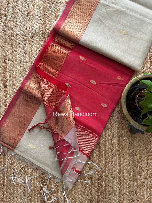 Maheshwari Flower Butti Saree