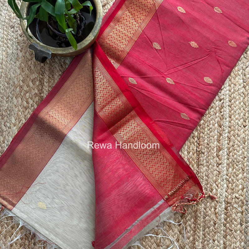 Maheshwari Beige Flower Butti Saree PTB0168