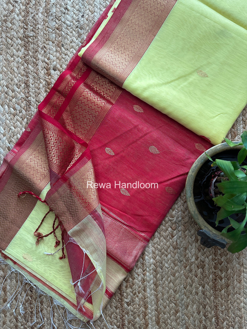 Maheshwari Flower Butti Saree