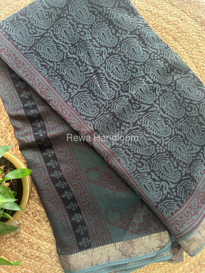 Maheshwari Bagh Print Small Border Saree