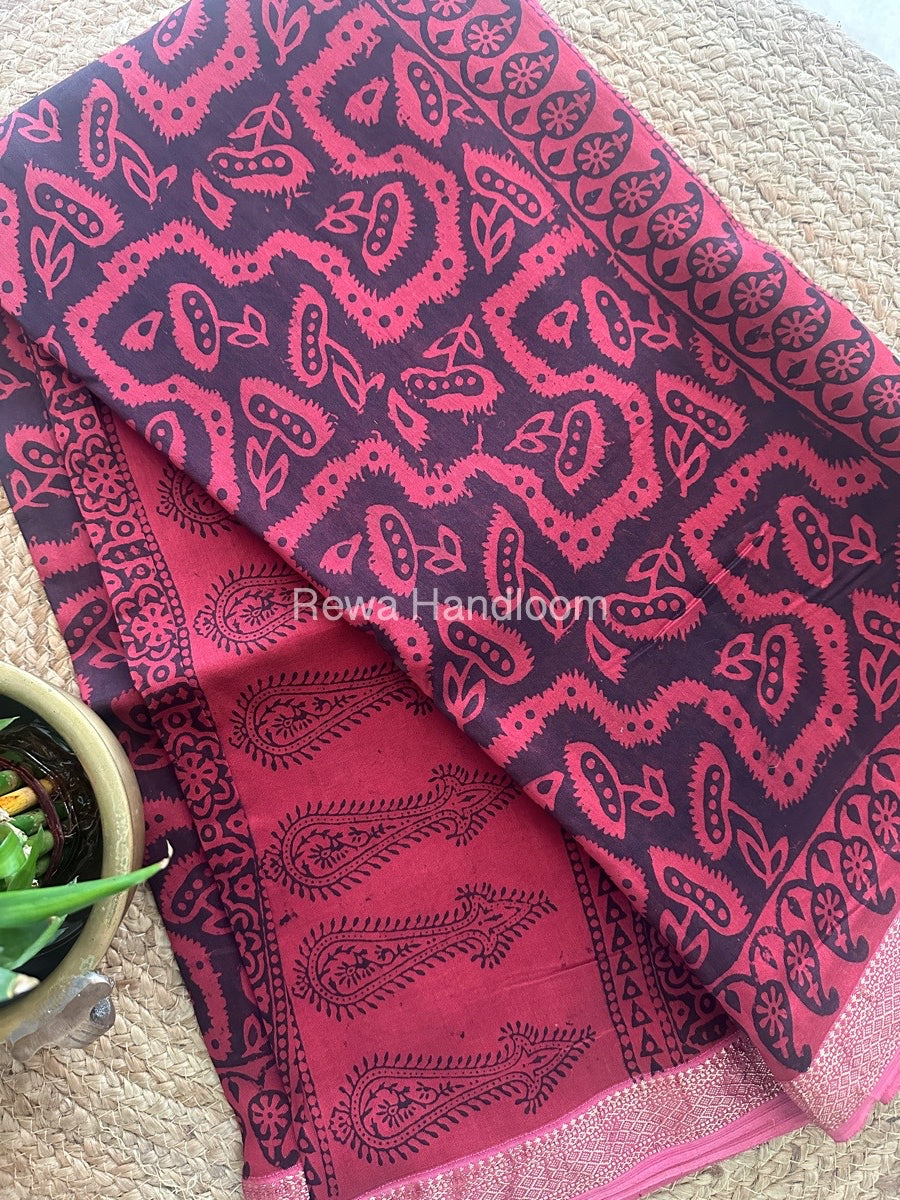 Maheshwari Bagh Print Small Border Saree