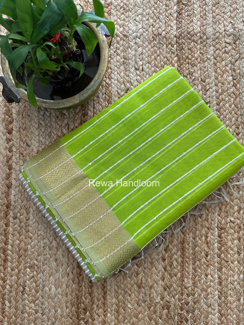 Maheshwari Parrot Green Gichha Thread Lining Saree GTLS066