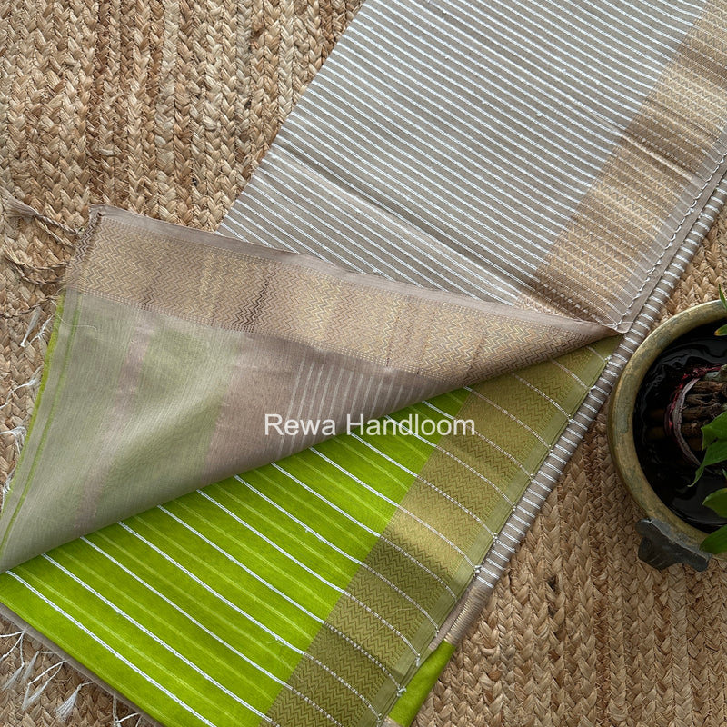 Maheshwari Parrot Green Gichha Thread Lining Saree GTLS066
