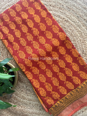 Maheshwari Rust Bagh Print Small Border Saree MTBS037