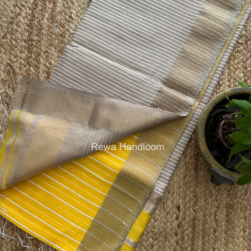 Maheshwari Golden Yellow Gichha Thread Lining Saree GTLS069