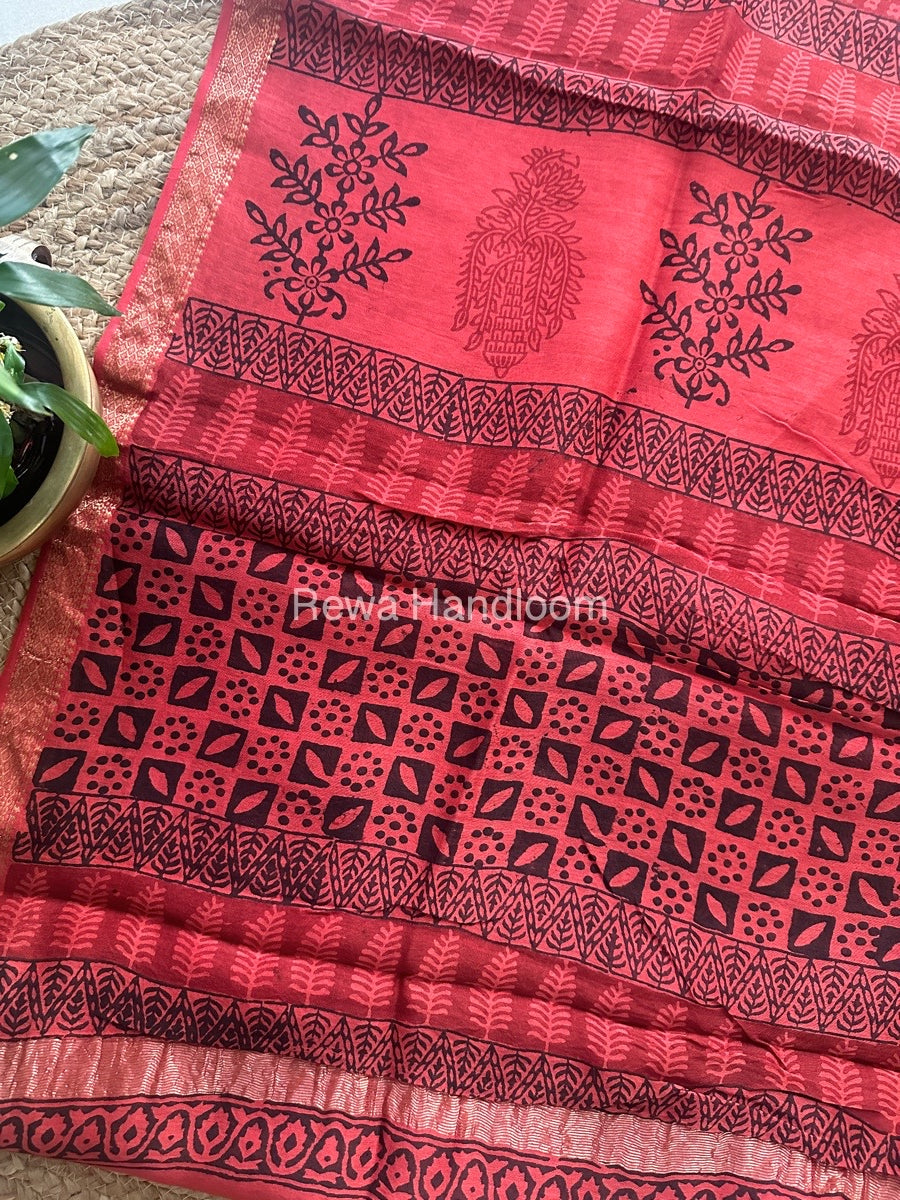 Maheshwari Fuchsia Red Bagh Print Small Border Saree MTBS038