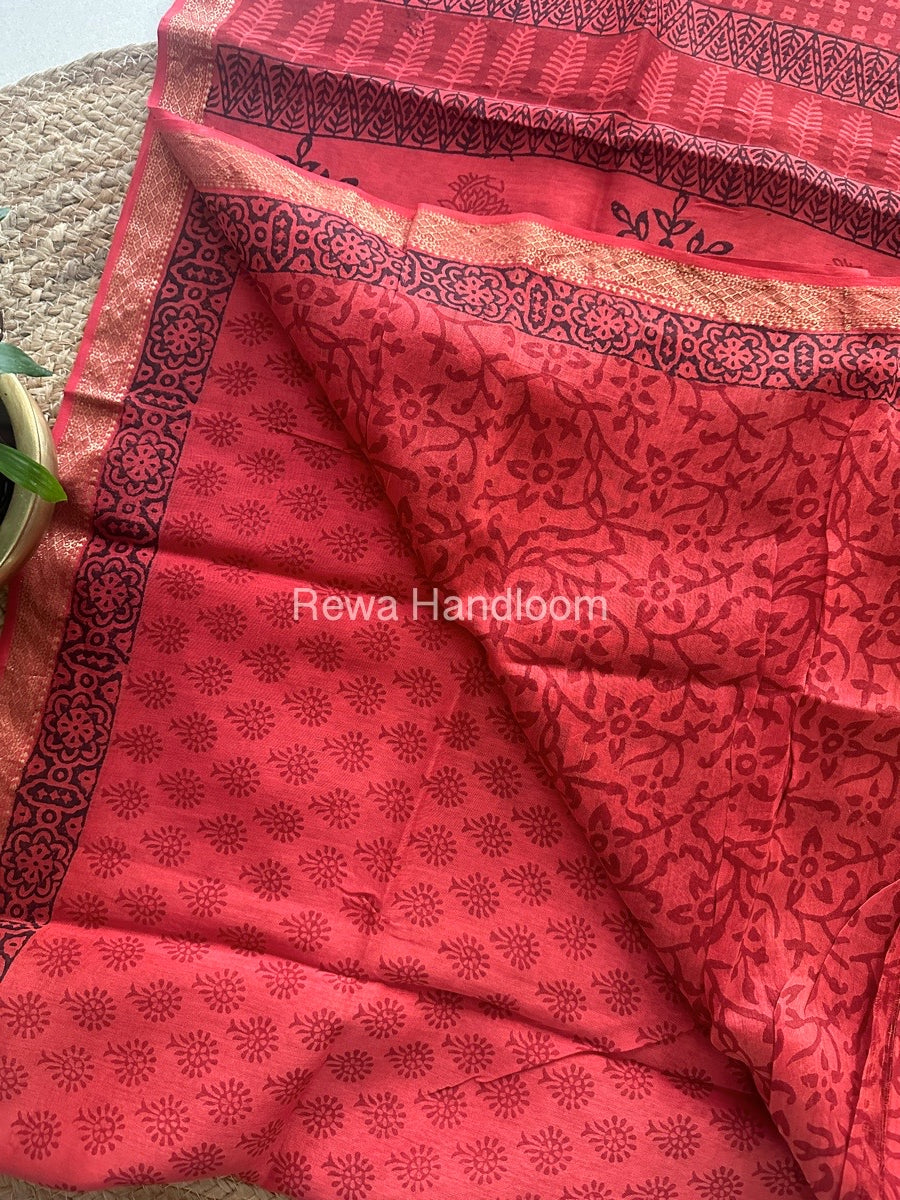 Maheshwari Fuchsia Red Bagh Print Small Border Saree MTBS038