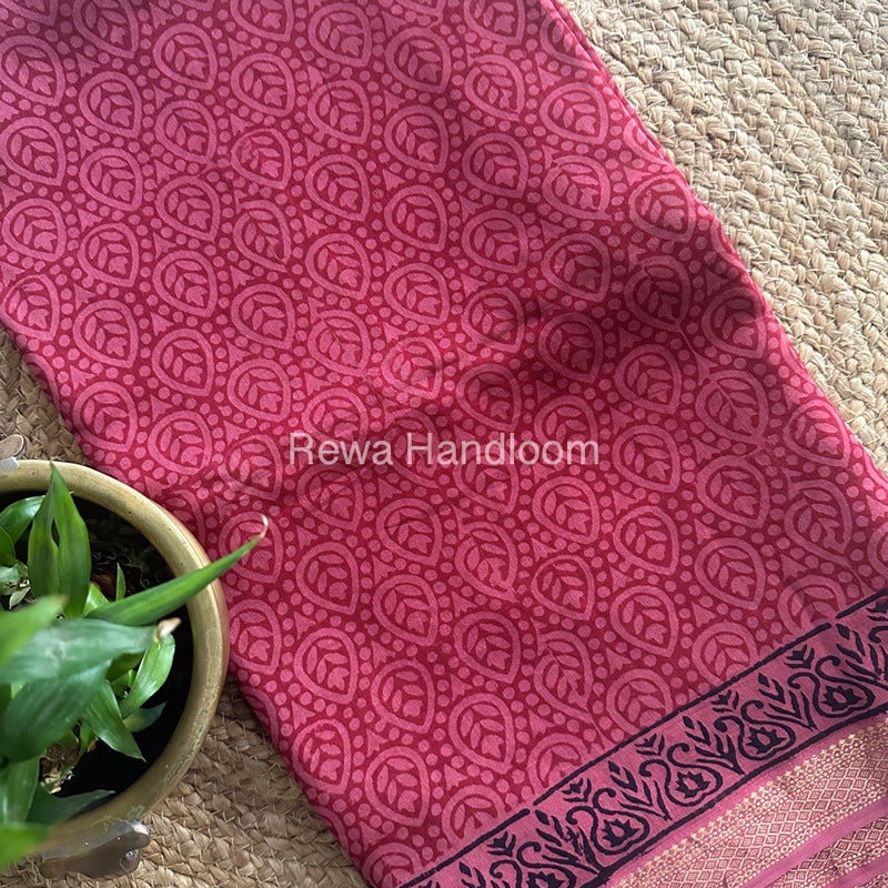 Maheshwari Fuchsia Red Bagh Print Small Border Saree MTBS040