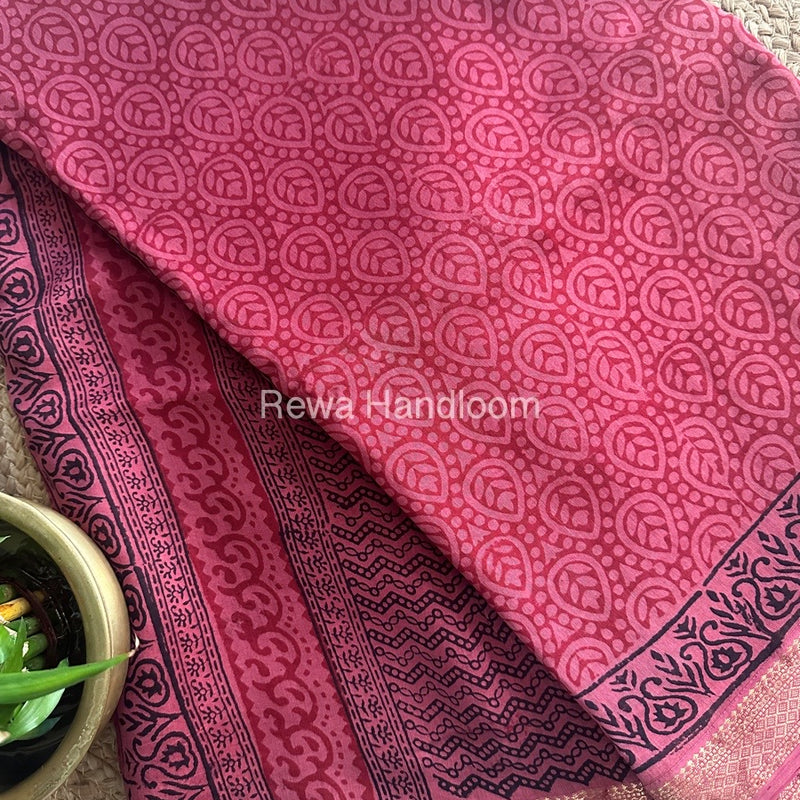 Maheshwari Bagh Print Small Border Saree