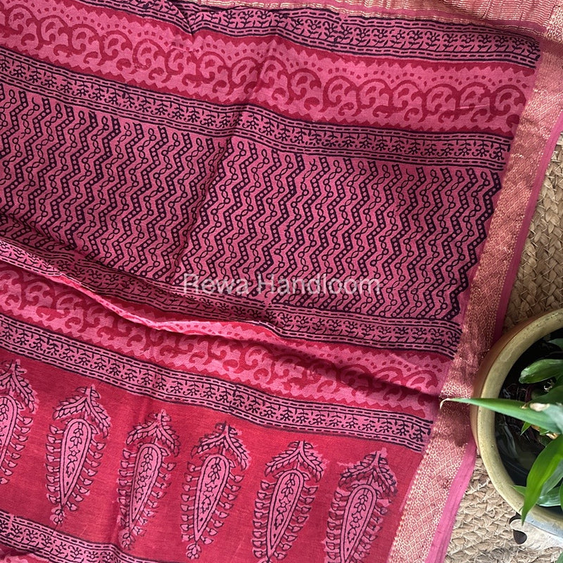 Maheshwari Fuchsia Red Bagh Print Small Border Saree MTBS040