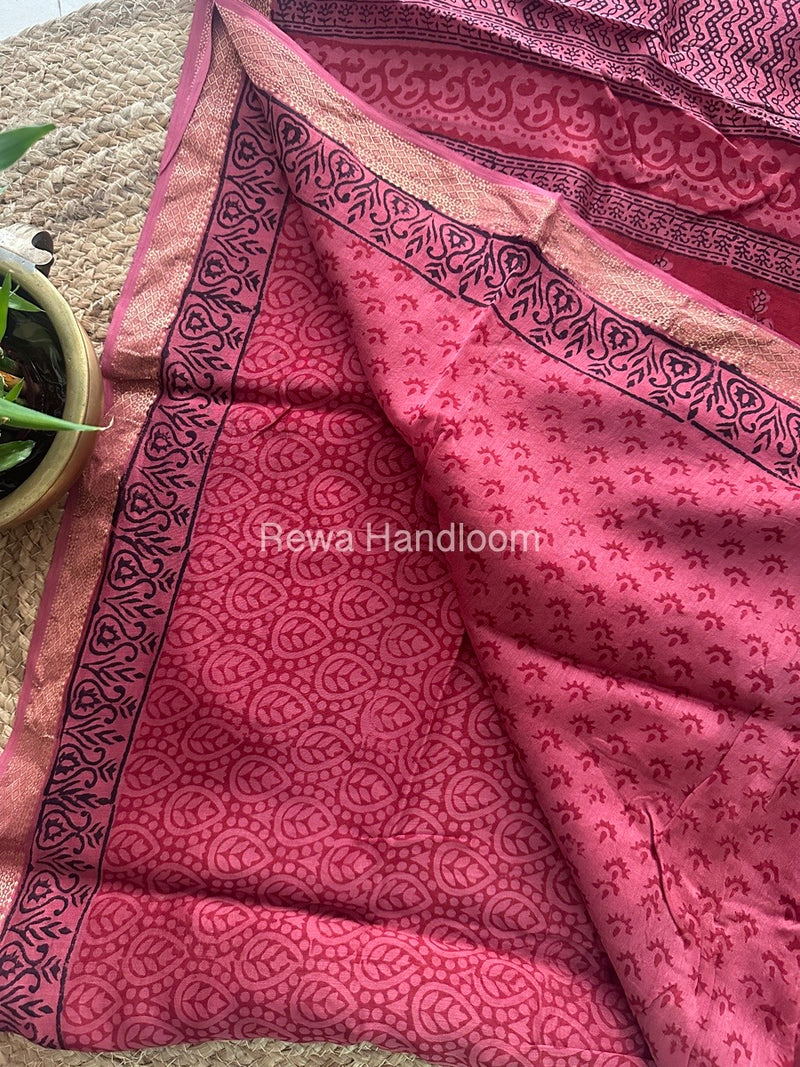 Maheshwari Fuchsia Red Bagh Print Small Border Saree MTBS040