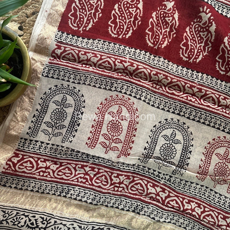 Maheshwari White Red Bagh Print Small Border Saree MTBS031