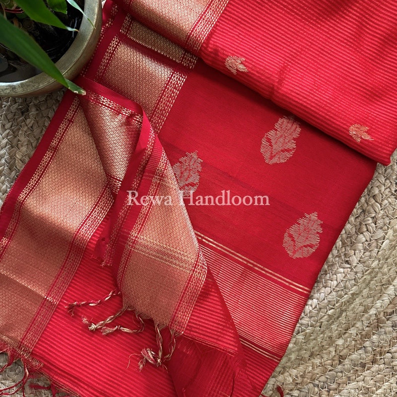 Maheshwari Butta Pallu Silk Saree