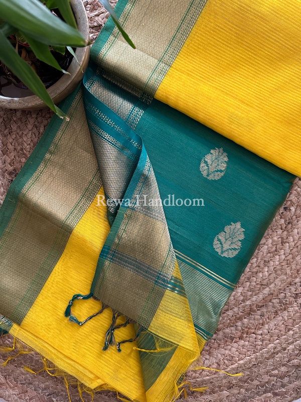 Maheshwari Butta Pallu Silk Saree