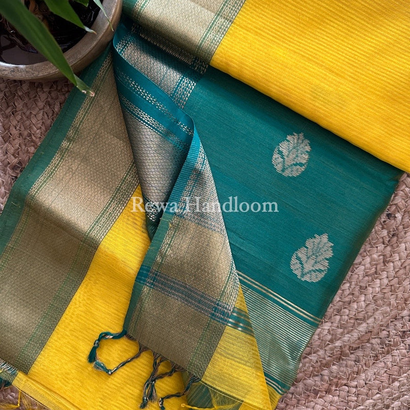 Maheshwari Butta Pallu Silk Saree
