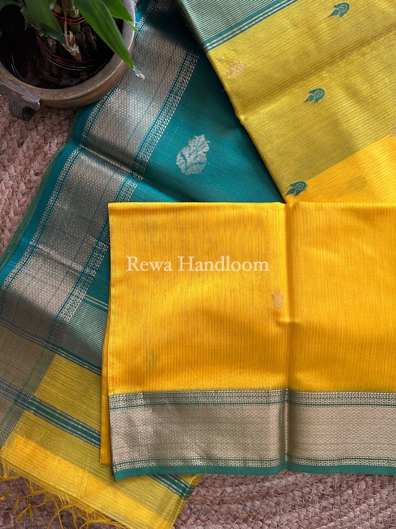 Maheshwari Butta Pallu Silk Saree