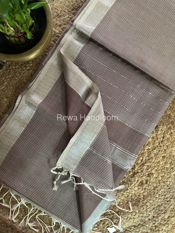 Maheshwari Self Checks Saree
