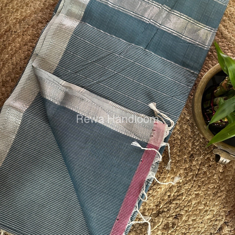 Maheshwari Aqua Self Checks Saree CB017
