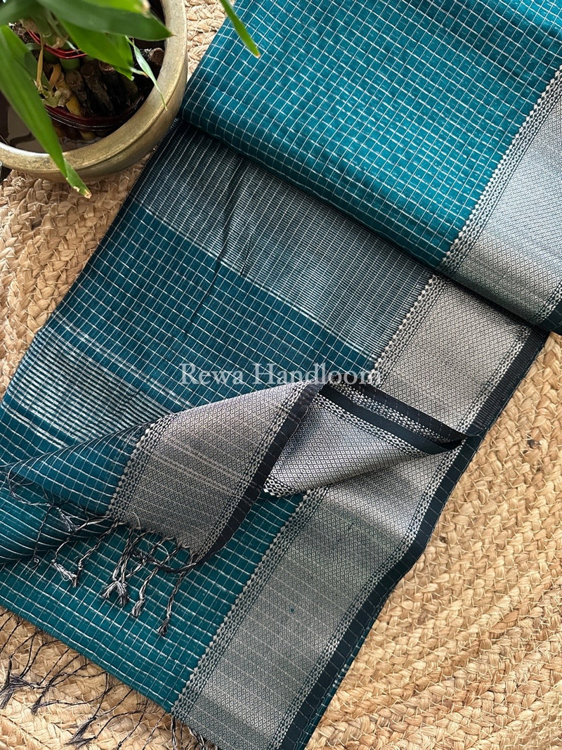 Maheshwari Silver Zari Checks Silk Saree