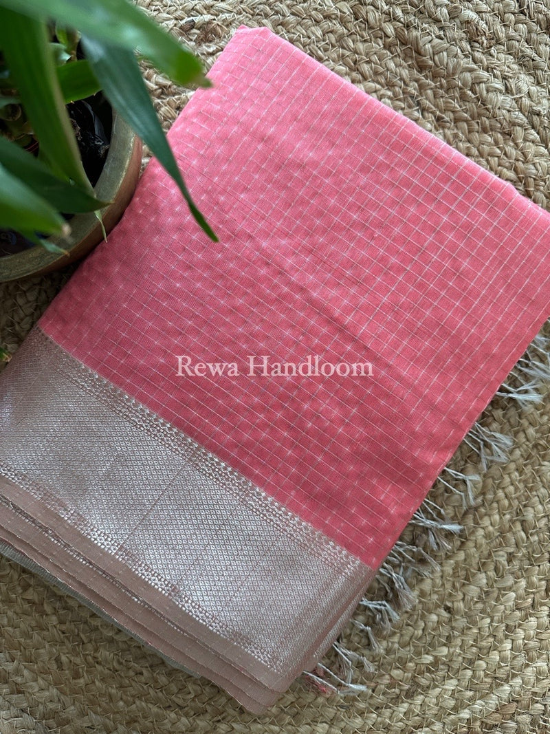 Maheshwari Pink Silver Zari Checks Silk Saree SZ046