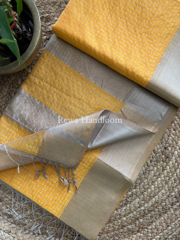 Maheshwari Silver Zari Checks Silk Saree