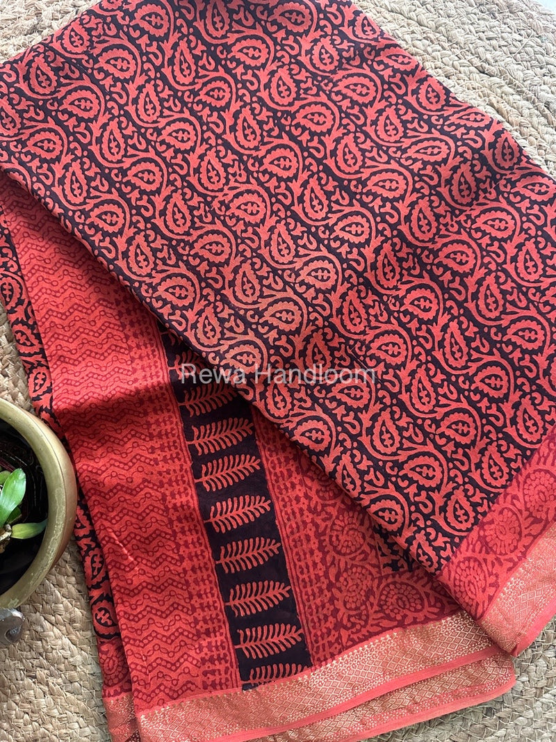 Maheshwari Bagh Print Small Border Saree