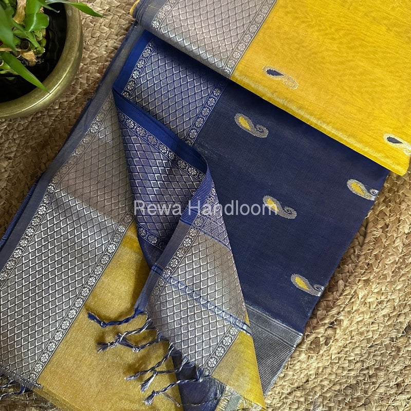 Maheshwari Silver Tissue Meena Butti Saree