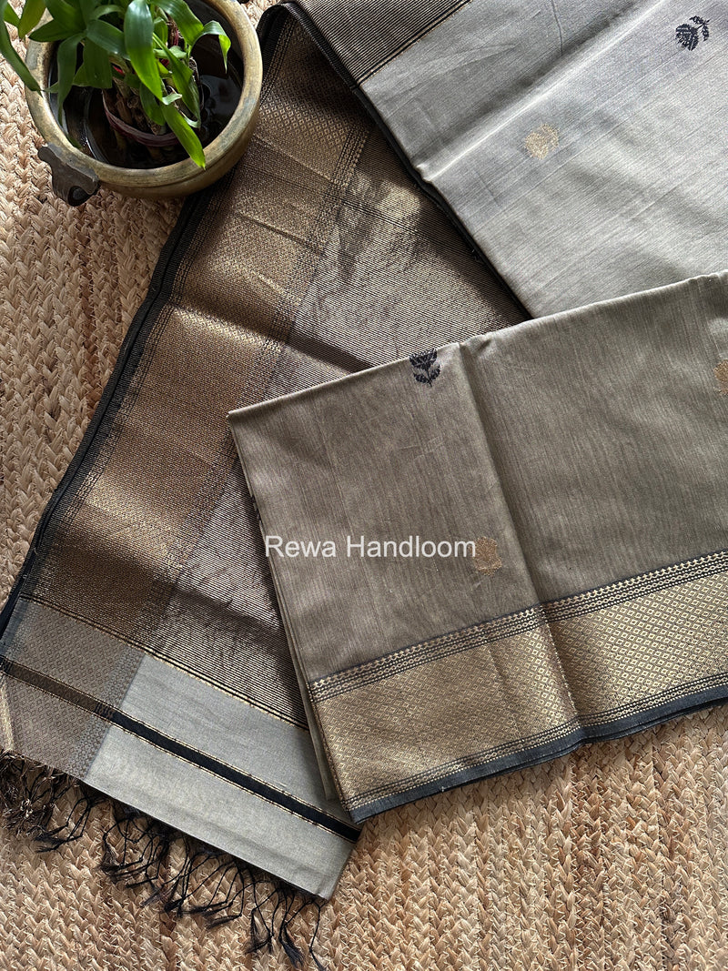 Maheshwari Saree